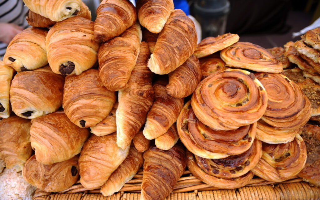 Alimentele interzise în magazine de la 1 aprilie. Ce nu vei mai putea cumpăra de acum