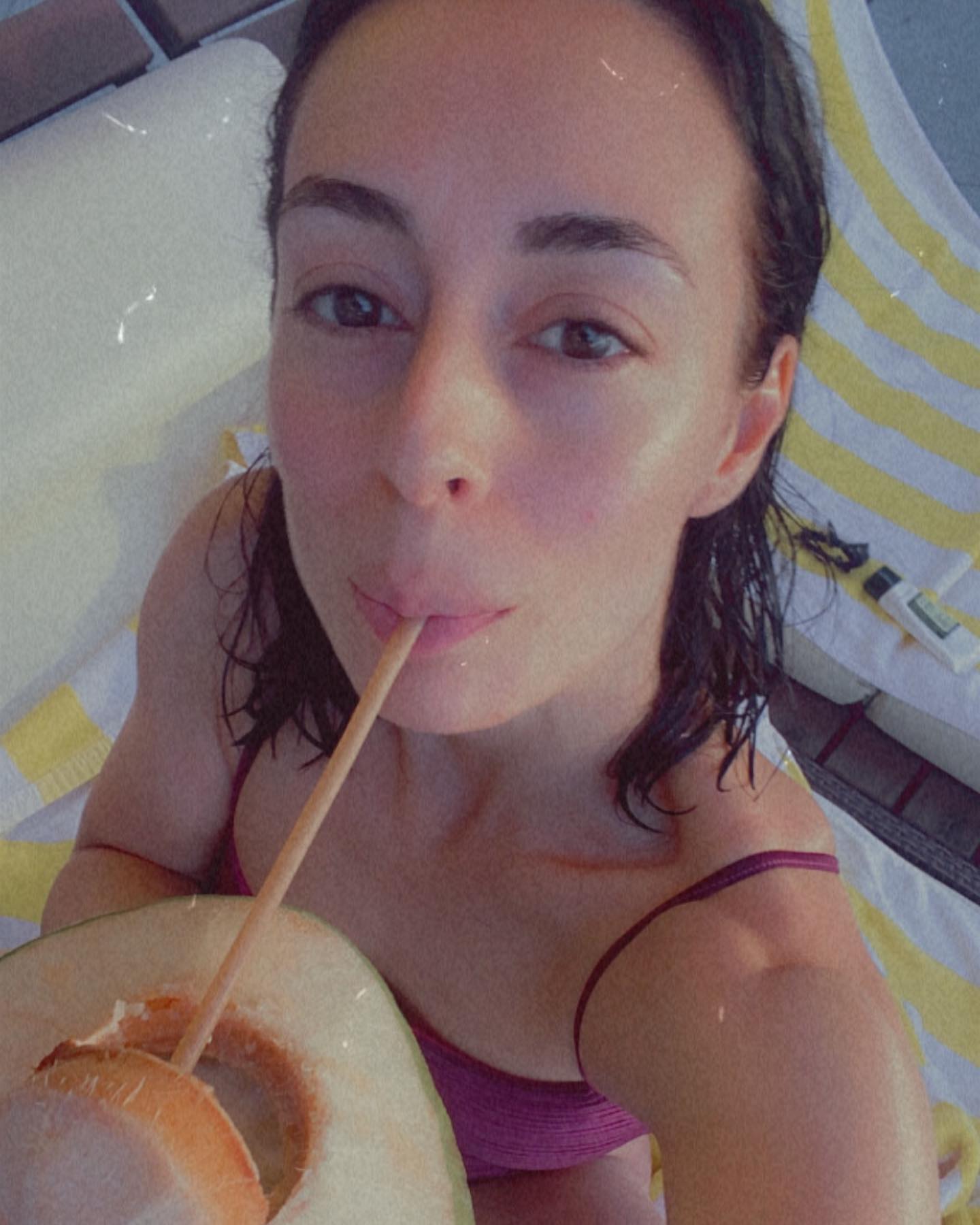 Cum arată Lorena Buhnici în costum de baie